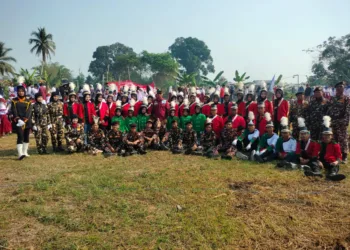 Tim Drumband Gerakan Pemuda (GP) Ansor Alabio.
