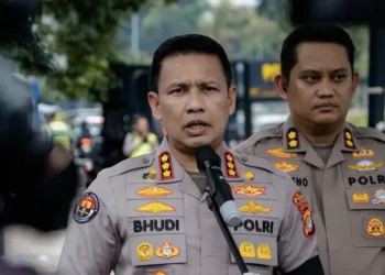 Polda Metro Jaya menyebut perusakan dan pembakaran di kawasan Senayan pada 27 Agustus 2026 dilakukan kelompok perusuh, bukan massa demo di DPR.