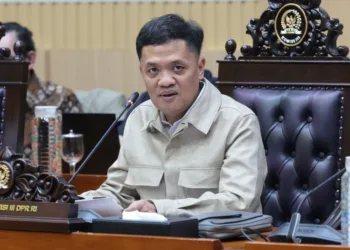 Komisi III DPR mengebut pembahasan RUU Perampasan Aset dan menargetkan regulasi tersebut disahkan sebelum Desember 2026.