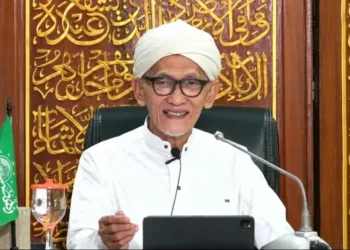 KH Miftachul Akhyar kembali ditetapkan sebagai Rais Aam PBNU 2026-2031 melalui musyawarah mufakat sembilan anggota AHWA Muktamar ke-35 NU.