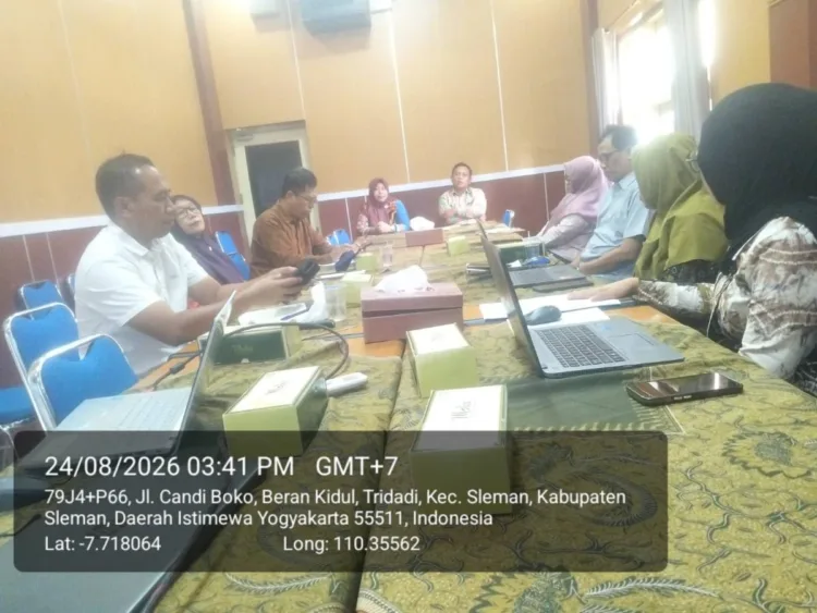 Proses verifikasi dan validasi data Indeks Desa tahun 2026.