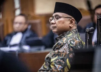 Eks Menag Yaqut Cholil Qoumas didakwa merugikan negara Rp622,09 miliar dalam kasus korupsi kuota haji tambahan 2023-2024.