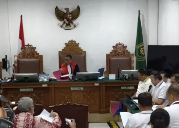 Kuasa hukum Febrie Adriansyah membantah kliennya meminta 74 kg emas dan uang sitaan dikembalikan.