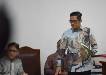 Febrie Adriansyah gugat keabsahan penyitaan emas 74 kg dan uang tunai oleh Kejagung lewat sidang praperadilan, minta barang bukti dikembalikan.