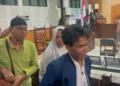 Indra Jaya Usman dan Nashib Ikroman Divonis Bebas dalam Kasus Dana Siluman DPRD NTB 2 Majelis Hakim Tipikor PN Mataram memvonis bebas Indra Jaya Usman dan M Nashib Ikroman dari kasus dugaan gratifikasi 'dana siluman' DPRD NTB.