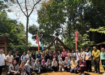 IPTI Rancang Strategi Pengembangan Desa Wisata Saung Eling Bogor