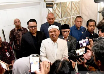 Jalan Garut Rusak 11 Tahun, KDM Sentil Minimnya Anggaran RAPBD Pemkab Garut 2026
