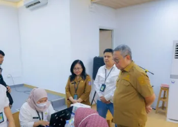 Targetkan 100 Persen, Wali Kota Benyamin Davnie Genjot Cek Kesehatan Gratis di Tangsel