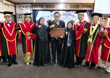 Disertasi Dr. Kholik Idris Tawarkan Model SIMPLE untuk DPRD Jateng