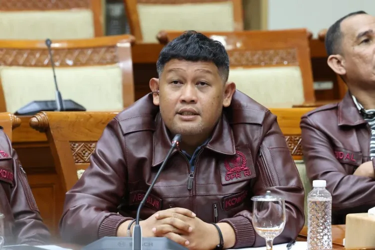 Komisi III DPR membuka peluang tindak pidana judi online masuk sasaran RUU Perampasan Aset.
