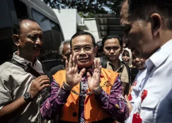 Bupati Pati nonaktif Sudewo menilai tuntutan 8,5 tahun penjara dan denda Rp300 juta dari JPU KPK mengabaikan fakta persidangan dan masih mengacu BAP.