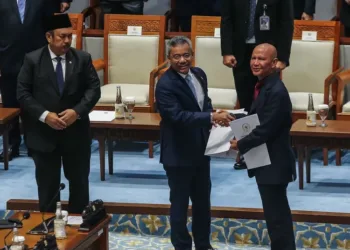 APBN 2027 disahkan DPR, dengan anggaran subsidi BBM dan elpiji 3 kg dipangkas Rp11,44 triliun menjadi Rp131,39 triliun.