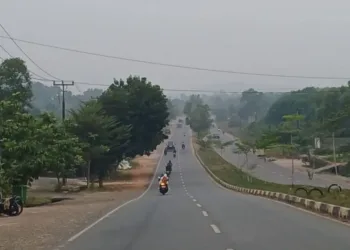 Pemprov Kepri mengalihkan pembelajaran SMA/SMK dan SLB menjadi PJJ atau belajar dari rumah mulai 15 September 2026 karena kabut asap.