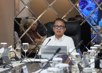 Kemnaker menyiapkan peta jalan tata kelola PRT setelah UU Nomor 2 Tahun 2026 berlaku, termasuk standar kompetensi dan pelindungan kerja.