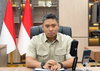 BGN menutup sementara 1.999 dapur MBG karena belum mendaftarkan Sertifikat Laik Higiene Sanitasi (SLHS) di Dinas Kesehatan setempat.