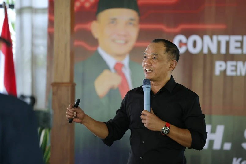 Ketua DPRD Jateng Sumanto ajak anak muda ubah ponsel jadi sumber penghasilan lewat pelatihan content creator dan afiliator media sosial.