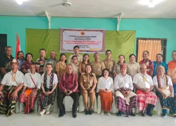 Foto Bersama setelah Acara Pelantikan dan Pengambilan Sumpah Anggita BPD Baumata Barat