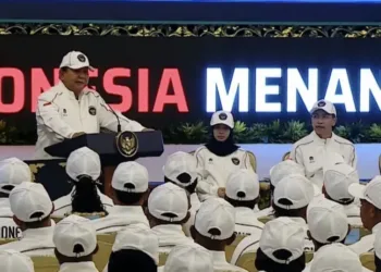 Presiden Prabowo melepas kontingen Indonesia yang diperkuat 430 atlet ke Asian Games 2026, peraih emas dijanjikan bonus Rp3 miliar.
