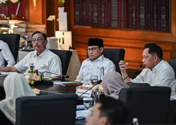 Uji coba di Banyuwangi menemukan ketidaktepatan sasaran bansos mencapai 60-70 persen, Kemendagri perluas verifikasi ke 258 daerah.