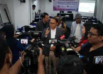 Survei ASI mengungkap tiga program Prabowo yang paling dirasakan manfaatnya masyarakat, MBG teratas 44,9 persen.