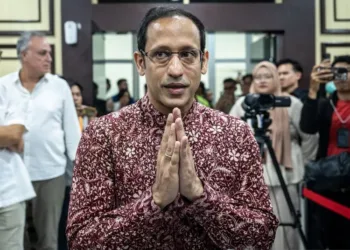 Vonis Nadiem Makarim dalam kasus Chromebook dipangkas menjadi 9 tahun dalam sidang banding di Pengadilan Tinggi DKI Jakarta.