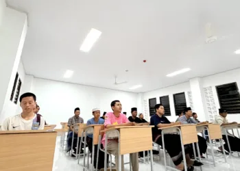 405 Siswa Sekolah Rakyat Gresik Dapat Dukungan Akademik dan Keagamaan 6 Siswa Sekolah Rakyat