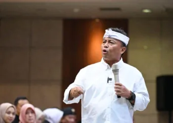 25 Ribu Mahasiswa Jabar Kelola Sampah Ganti SKS, Target Tekan 1.000 Ton!