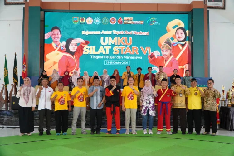 730 Atlet Dari Berbagai Daerah Ikuti Kejuaraan Nasional Silat di Kudus 1 Pembukaan Kejuaraan Tapak Suci Nasional di Crsytal Building UMKU, Jumat (16/10/2026). (Nisa HS/Lingkar.news)