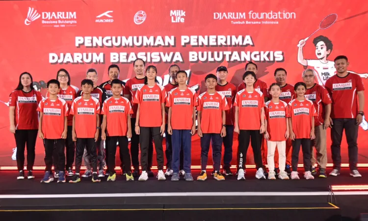 Sembilan Atlet Bulutangkis Muda Resmi Gabung PB Djarum