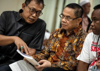 Bupati Pati Nonaktif Sudewo menjalani sidang pledoi di Pengadilan Tipikor, Semarang, Senin (5/10/2026). Dalam sidang pleidoi Sudewo melalui kuasa hukumnya menyatakan sejumlah fakta menarik. (Lingkar.news Network)