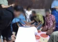 Ketibaan jenazah pekerja migran R di rumah duka Gampong Matang Seupeng, Kecamatan Simpang Ulim, Kabupaten Aceh Timur.