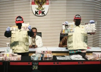 KPK mengungkap dugaan aliran dana siap pakai BNPB senilai Rp148 miliar ke perusahaan terafiliasi adik eks Kepala BNPB Suharyanto.