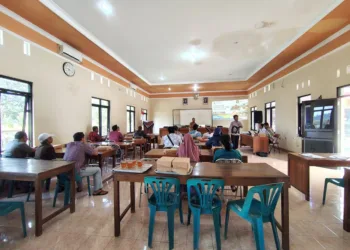 Koordinasi evaluasi pelaksanaan pengadaan barang dan jasa.