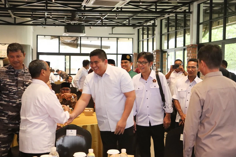 Buka Konferkab Ke-2 PWI Bintan, Roby: Insan Pers Mitra Pemerintah Kawal Pembangunan 2 Bupati Bintan Roby Kurniawan membuka Konferkab II PWI Bintan dan menegaskan peran pers dalam mengawal pembangunan.