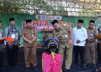 Dinas Pendidikan Blora menggelar MAPSI SMP 2026, ajang ini jadi wadah pembinaan karakter dan sinergi Program Sekolah Sisan Ngaji (SSN).