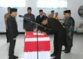 Bupati Dompu Bambang Firdaus melantik H. Rifaid sebagai Pj Sekda setelah jabatan Sekda definitif kosong hampir 11 bulan.