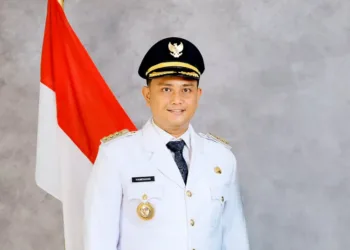 Gubernur Jateng Ahmad Luthfi prihatin atas kabar dugaan OTT KPK terhadap Bupati Klaten Hamenang Wajar Ismoyo dan meminta publik menunggu konfirmasi resmi.