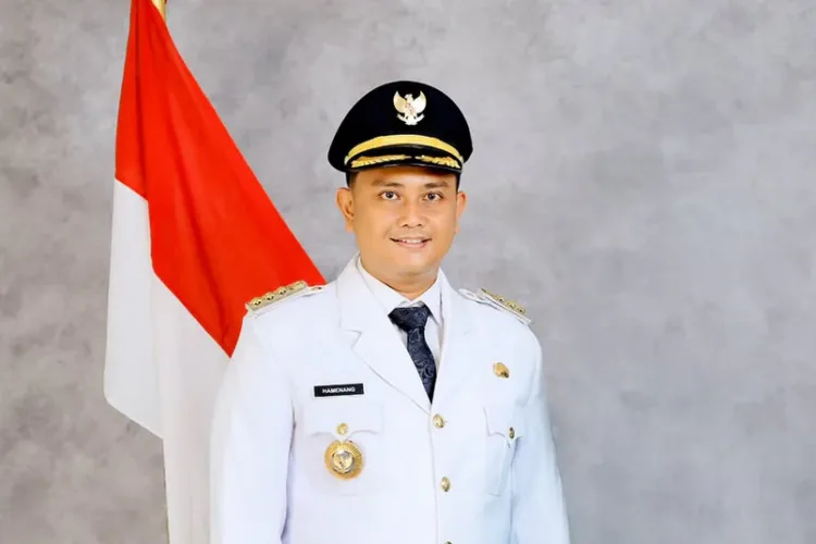 Gubernur Jateng Ahmad Luthfi prihatin atas kabar dugaan OTT KPK terhadap Bupati Klaten Hamenang Wajar Ismoyo dan meminta publik menunggu konfirmasi resmi.