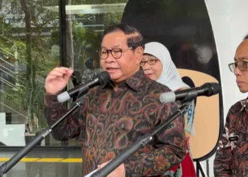 Gubernur DKI Jakarta Pramono Anung menyiapkan Transjakarta jalur udara sebagai solusi transportasi jangka panjang.