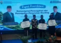 Kalurahan Tirtohargo Bantul Raih Juara 1 Lomba Desa Berkinerja Baik Tingkat Nasional 6 Pemberian penghargaan kepada para juara lomba DBB oleh Menteri Desa PDT Yandri Susanto.