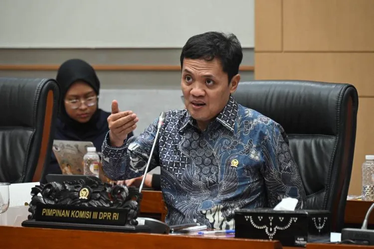 Ketua Komisi III DPR RI Habiburokhman mengingatkan RUU Perampasan Aset bisa menjadi bumerang jika mengabaikan kepastian hukum dan prinsip demokrasi.