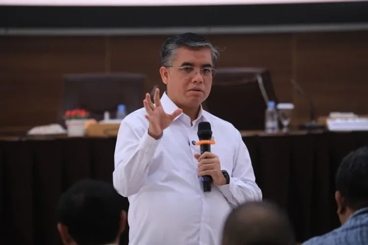 Kemnaker menargetkan 70 persen lulusan Pelatihan Vokasi Nasional terserap dunia kerja melalui transformasi BPVP dan pelatihan berbasis kebutuhan industri.
