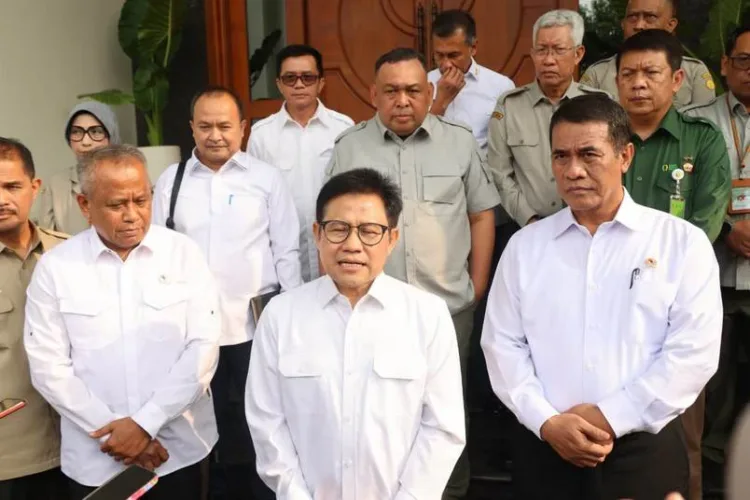 Menko PM Cak Imin menggandeng Kementan untuk entaskan kemiskinan di 88 kabupaten/kota lewat pengembangan ekosistem pertanian dari hulu ke hilir.