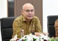 Profil Arrmanatha Nasir, Diplomat Karier yang Kini Jadi Menlu 2 Arrmanatha Christiawan Nasir resmi menjadi Menlu menggantikan Sugiono setelah hampir tiga dekade berkarier sebagai diplomat.