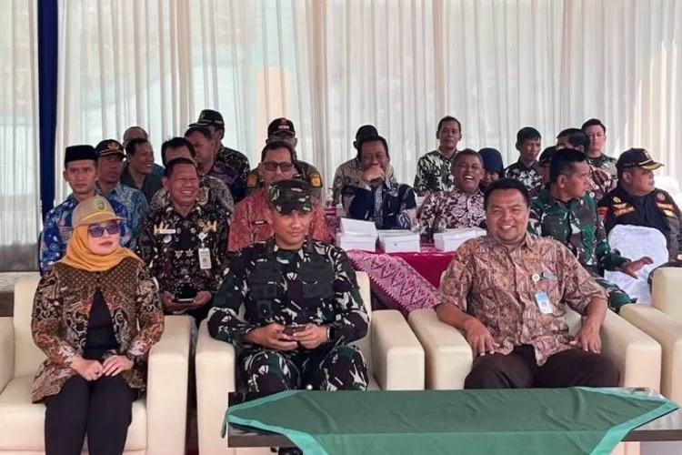 Upacara pembukaan TMMD Reguler di Sendangsari Pajangan Bantul.