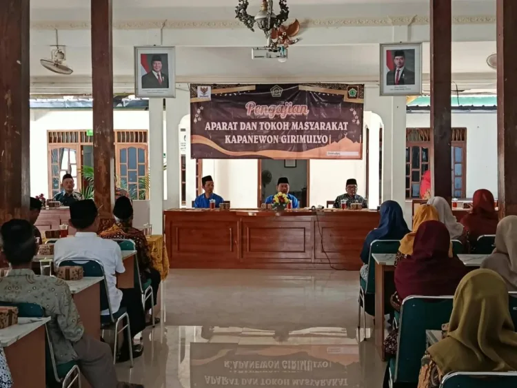 Kegiatan Pengajian Aparat dan Tokoh Masyarakat Kapanewon Girimulyo.