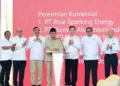 Presiden Prabowo Subianto meluncurkan 11 proyek hilirisasi senilai Rp180 triliun di Maluku Utara dan melepas ekspor perdana baterai kendaraan listrik.