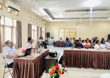 Sosialisasi Penggunaan Aplikasi Prisma Liurai oleh Kepala BP4D kabupaten Belu federikus L Bere Mau.ST