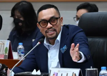 Wakil Ketua Komisi III DPR RI Ahmad Sahroni menilai perampasan aset pejabat yang tak tercatat di LHKPN berisiko melanggar HAM jika tanpa dasar hukum dan pembuktian yang jelas.